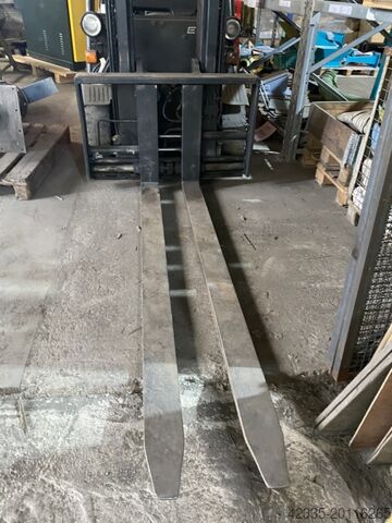 Forklift electric LINDE E 30-02