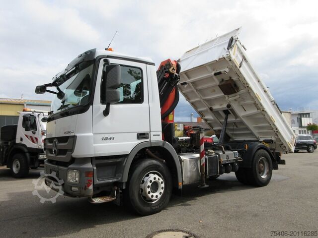 Three-sided tipper truck mercedes-benz 1841 Actros 3-S-Kipper PalfingerKranPK12001 Funk