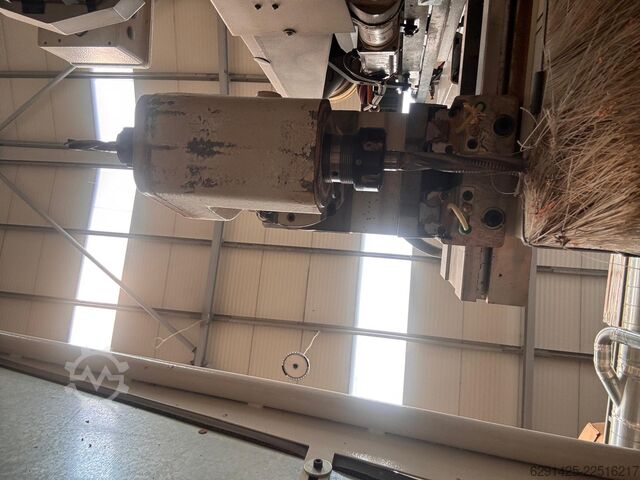 BEARBEITUNGSZENTRUM SCM TECH Z30