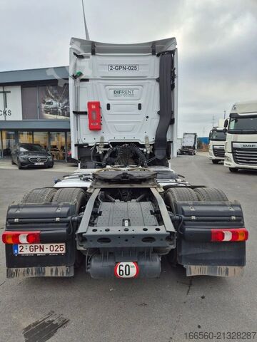 Hazardous substances Mercedes-Benz Actros 1851 LS BIG SPACE ADR