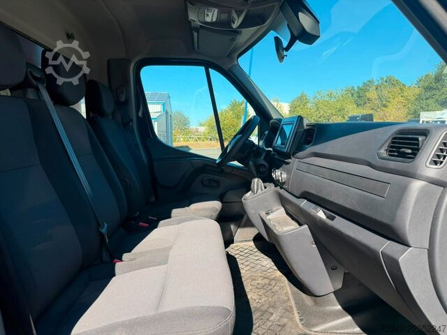 Transporter mit Koffer RENAULT Master*LADEBORDWAND*KAMERA*KLIMA*