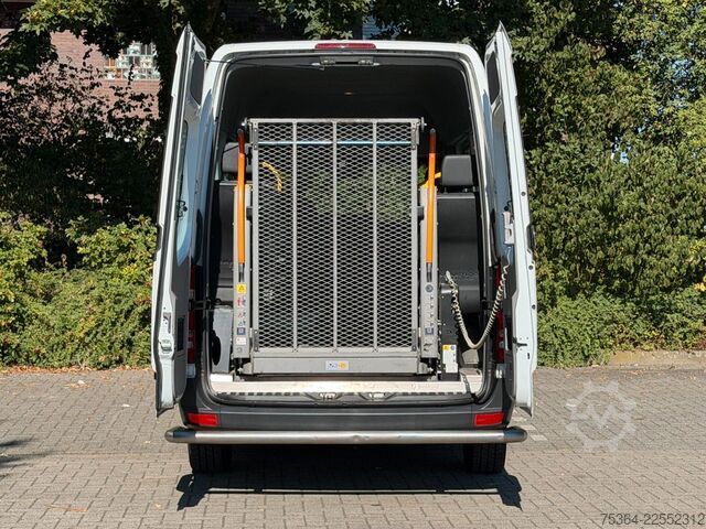 Minibus MERCEDES-BENZ Sprinter 314 BlueTEC 9 Sitze Rollstuhllift Klima