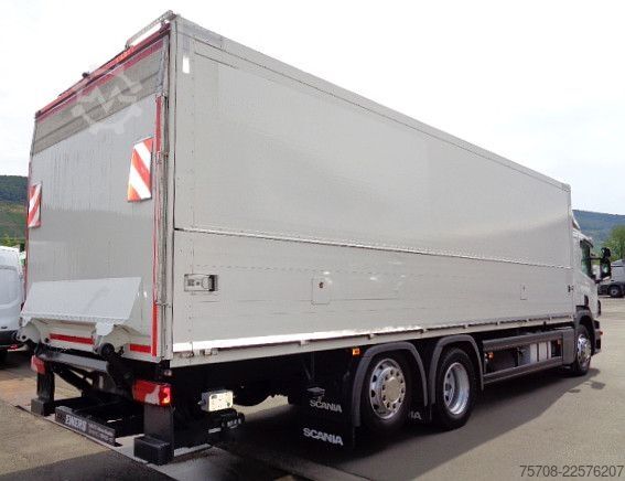 LKW mit Getränkeaufbau SCANIA P 320*8,2 m Schwenkwand*LBW*Lift/Lenk*Kamera*TOP