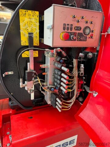 Teleskoparbeitsbühne Manitou 150 AETJC