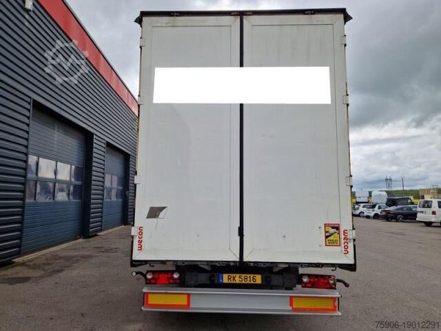 Kompletter Zug MAN TGX 18.420