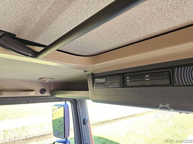 Suitcase M.A.N. 12.220 TGL