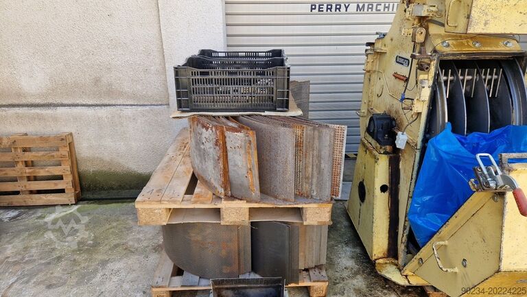 75 kW Buhler Horizontal Hammer Mill BUHLER HORIZONTAL HAMMER MILL