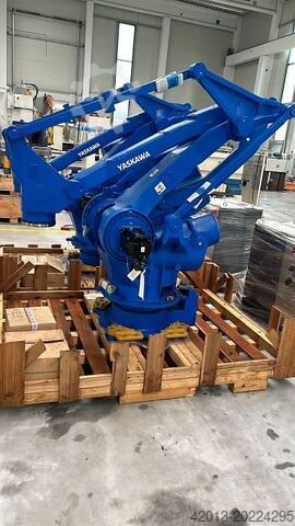 Handling robot YASKAWA MOTOMAN MPL500 II