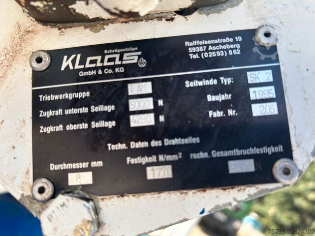 Truck-mounted crane van DAF 45.130 Dachdeckerkran 28-7 Klaas 28M