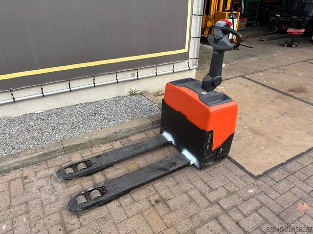 VS-23001 Elektrischer Palettenhubwagen BT LWE130 BT LWE130
