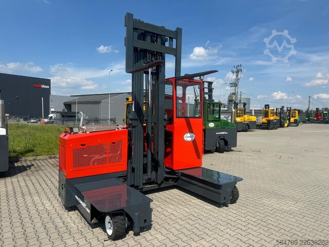 4-way forklift Combilift C3000GST / LPG /Triplex 8300 mm/Perfect