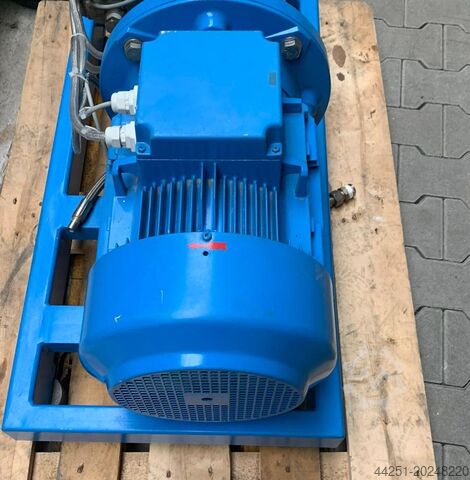 High-pressure pump piston pump 39.7l/min Caterpillar 7CP6171D5552