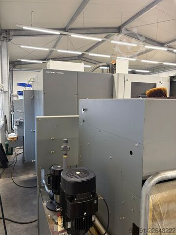Vertikales Bearbeitungszentrum DMG DMC 835 V