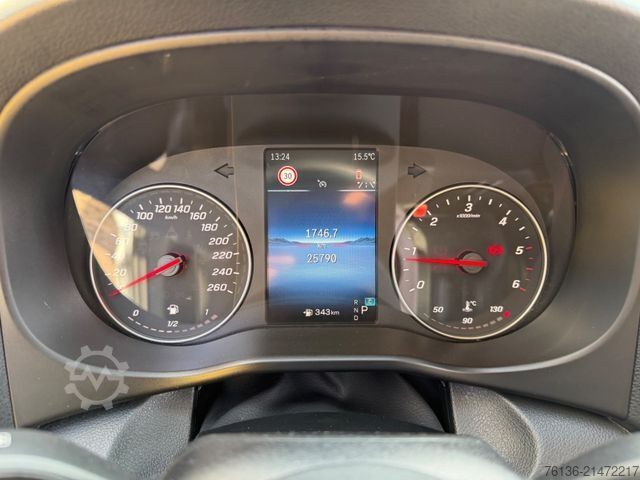 Minibus MERCEDES-BENZ Vito Tourer 116 CDI PRO 2x Klima Autom Klima LED