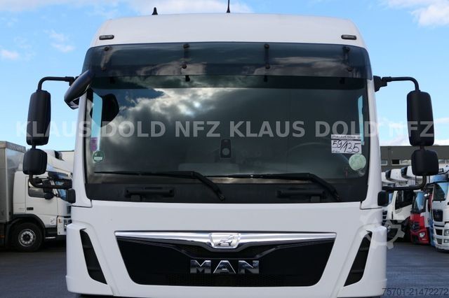 Car carrier van MAN TGL 8.250 geschloss. Autotransp. Moetefindt