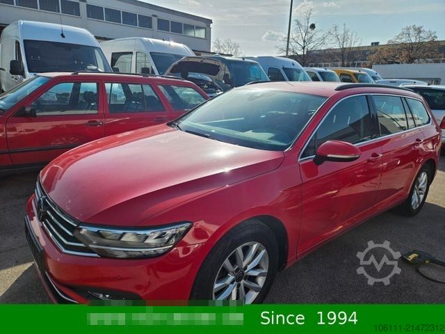 Minibus VOLKSWAGEN Passat Variant Business Navigation