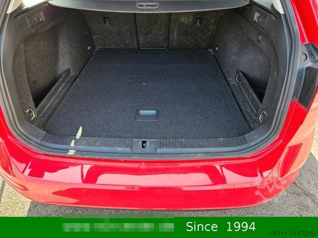 Minibus VOLKSWAGEN Passat Variant Business Navigation