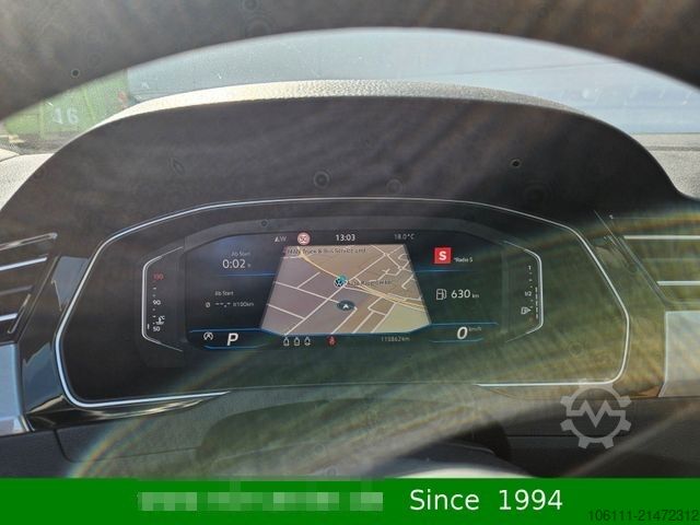 Minibus VOLKSWAGEN Passat Variant Business Navigation