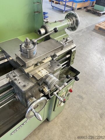Lathe from a school workshop Weiler Matador