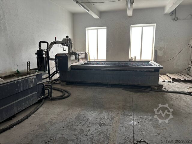 Wasserstrahlschneider STM MasterCut V2 3020 2D STM MasterCut V2 3020 2D