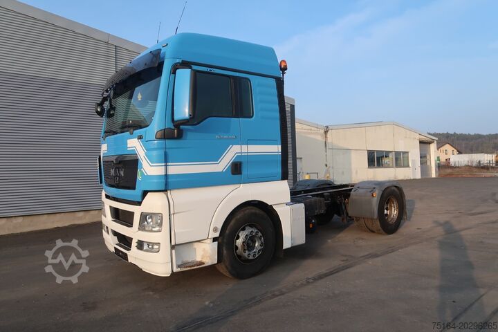 Standard SZM MAN TGX 18.440 4x2 LLS