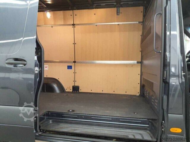 Van Mercedes-Benz Sprinter 317 CDI,L2H2,Automatik,Kamera,LED