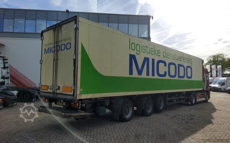 Koffer Schmitz Cargobull TRAILER - OK-10-YN - (LAADKLEP DEFECT)