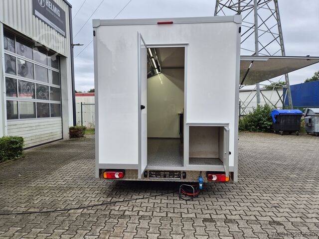 Verkaufswagen Renault Master Pizza