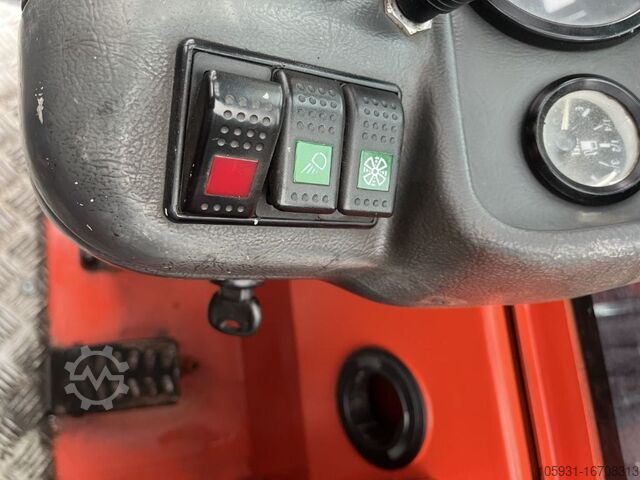 Four-way side loader Combilift C5000SL