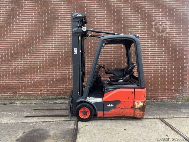Electric 3-wheel forklift Linde E15-02