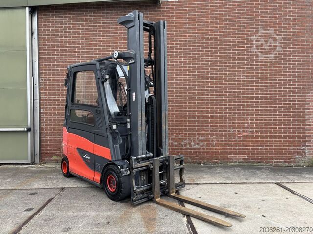 Electric 4-wheel forklift Linde E25HL-01/600