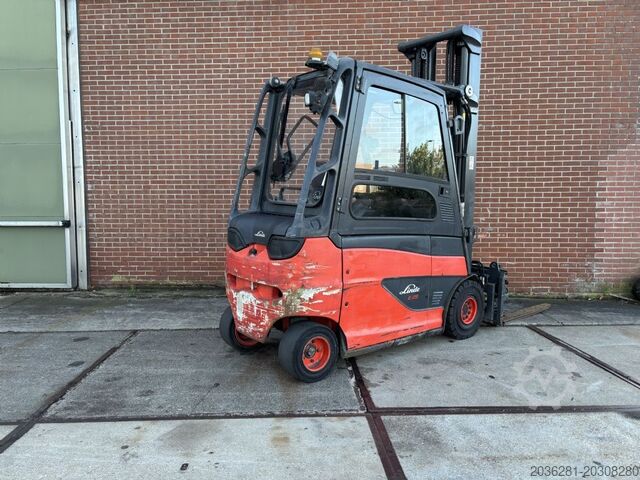 Electric 4-wheel forklift Linde E25HL-01/600