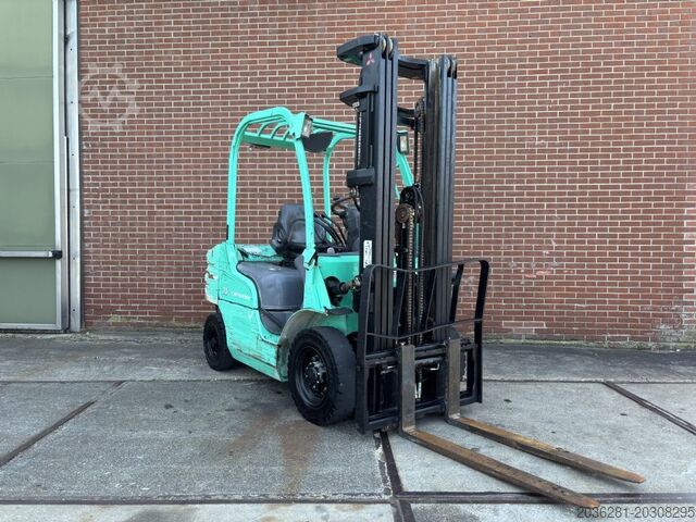Diesel Forklift Mitsubishi FD25N