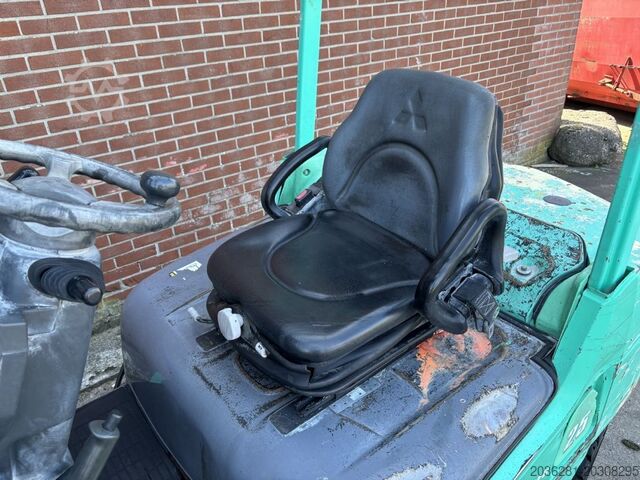 Diesel Forklift Mitsubishi FD25N