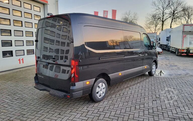 Box van Renault Master 170.35  EURO 6  L3H2 ZWART METALLIC - 2x...