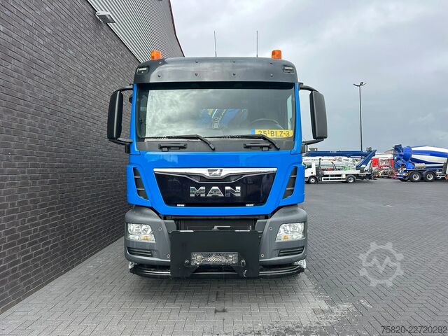 Tipper with crane MAN TGS 26.360 6X4H-4 BL KIPPER +EPSILON Q 170 EASY...