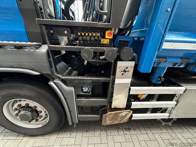 Tipper with crane MAN TGS 26.360 6X4H-4 BL KIPPER +EPSILON Q 170 EASY...