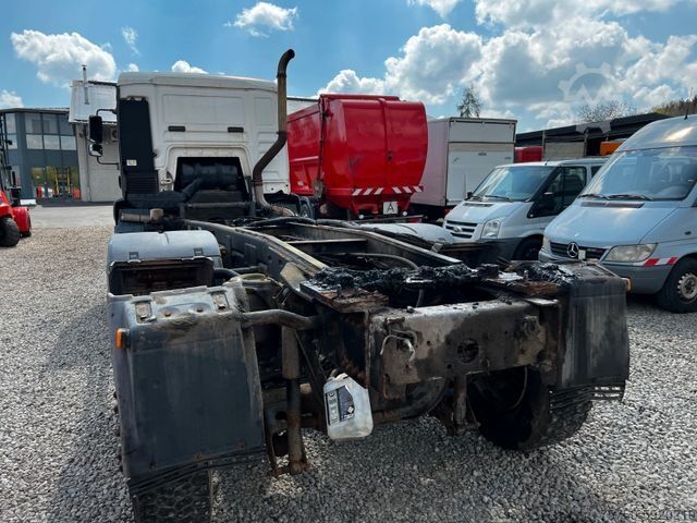 Truck chassis MAN 26.360 6x2 Fahrgestell Hydraulik