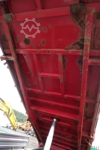 Dreiseitenkipper Anhänger Kögel AK 24