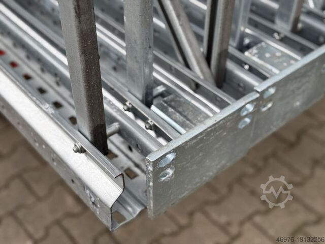 High-bay warehouse pallet racking system Dexion P 90 / Regallänge: 28,00 lfm. / St.: 6.000 x 1.100mm / Tr.: 3.000 mm