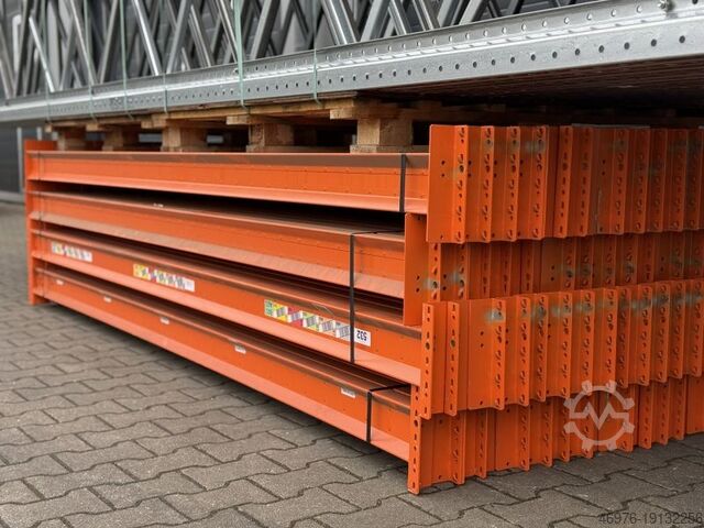 High-bay warehouse pallet racking system Dexion P 90 / Regallänge: 28,00 lfm. / St.: 6.000 x 1.100mm / Tr.: 3.000 mm