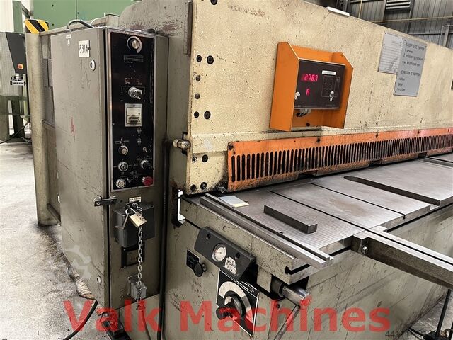 Hydraulic shear Safan 2.550 x 6 mm Safan VS255-6