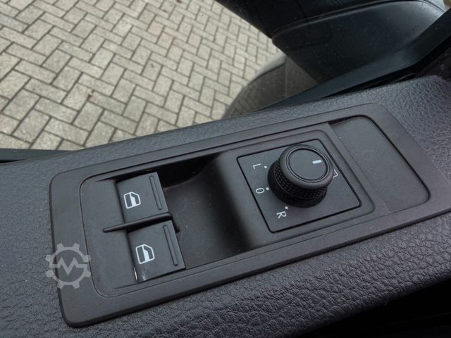 Kleinbus VW T6 Kombi 2.0 Tdi Lang L2 Klima 9Sitze Schiebetür