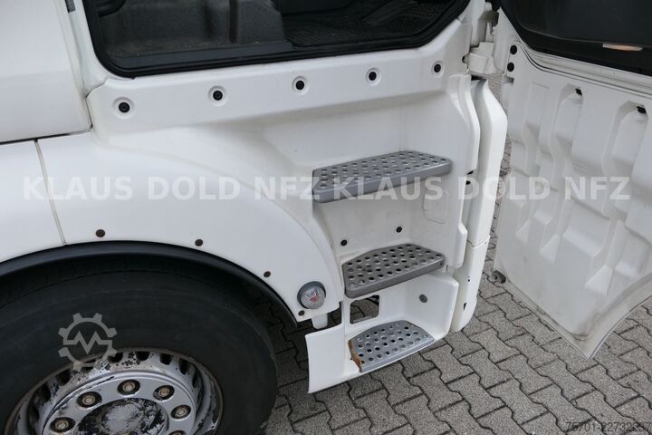 Standard SZM MAN TGX 18.480 XXL Retarder 2 Tanks Navi Euro 6