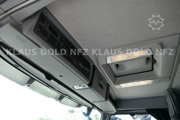 Tipper truck RENAULT C 520 X-Drive Komplettzug Kipper 25 m³