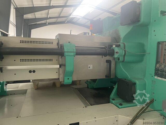 Spritzgießmaschine Arburg 720S 3200-2100 neue Pumpe, Motor, etc.