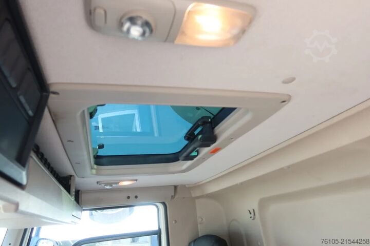 Kühl-/Tiefkühltransport DAF CF 320 Koel/Vries + klep 2000 kg Carrier Silenc...