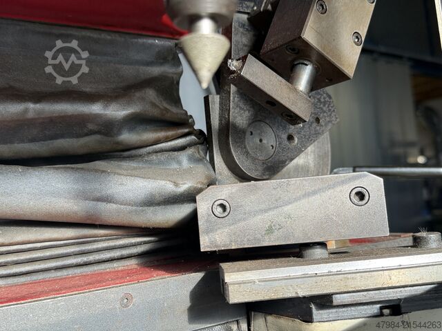 Center grinding machine HENNINGER ZS 160