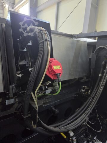 CNC-Dreh- und Fräszentrum DN Solutions PUMA GT2100B