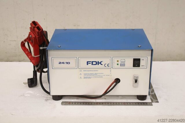 Charger for forklifts 24 V/10 A FDK E230 G24/40 B-FDK